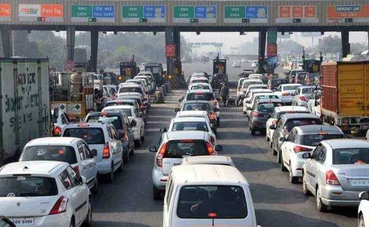 No Free Toll For Long Queues At Toll Plazas Govt Clarifies