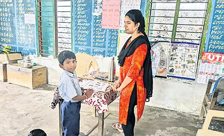 one students one teacher In govt school