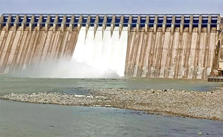 nagarjuna sagar spillway gates lifted in nalgonda