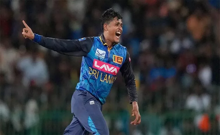 IND vs SL 2nd Odi: Who is Jeffrey Vandersay?