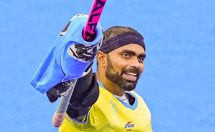 Indian Hockey Team Pays Special Tribute To PR Sreejesh After Paris Olympics 2024 Bronze Win