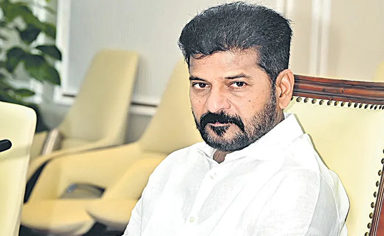 CM Revanth Reddy Decided Skywalk Way at Hussainsagar