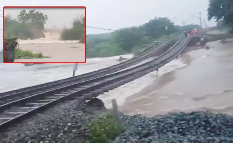 Railway Track Washed Away Mahaboobabad -Tadlapusalapalli Stations