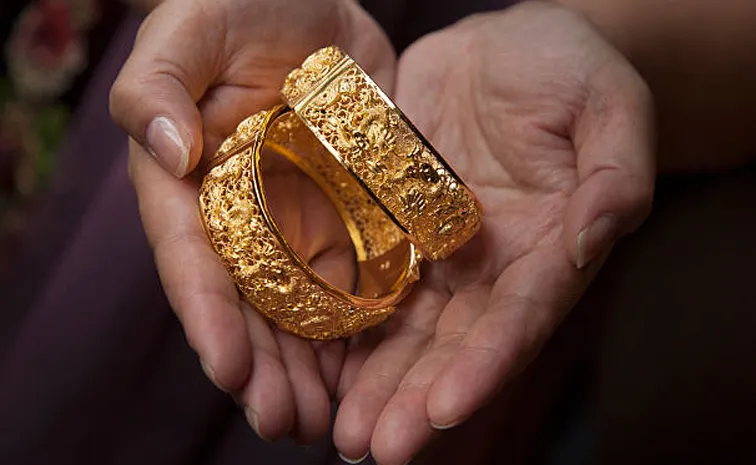 Gold and Silver Price Today 1 September 2024