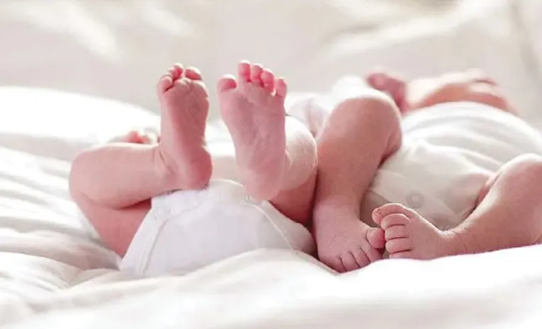 Woman battling blood cancer gives birth to twins at Indore