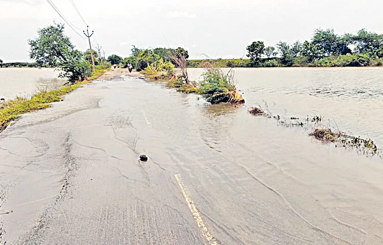 Budameru is fierce from Vijayawada to Kolleru