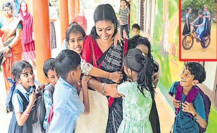 Shalini teacher returns to Mundakkai school pained by memories of landslide