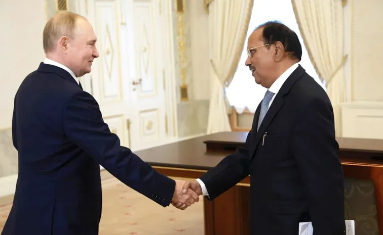 Ajit Doval, Reportedly Carrying Ukraine Peace Plan, Meets Vladimir Putin