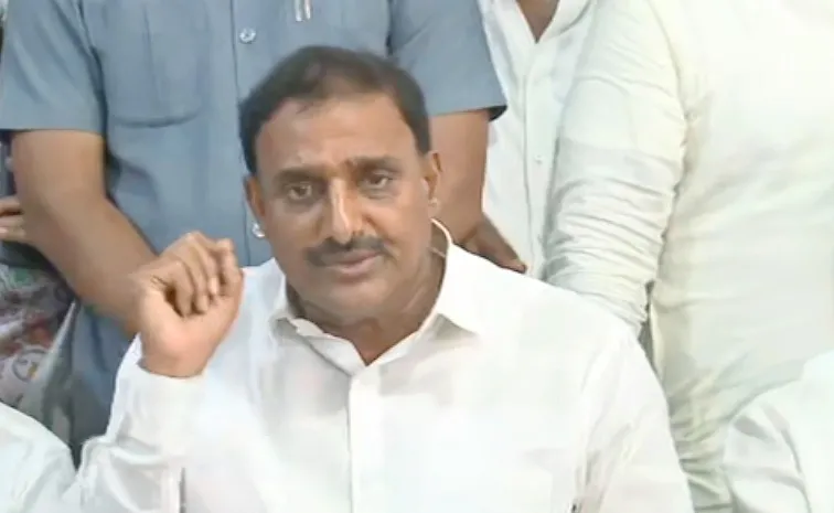 Telangana News: Arikepudi Gandhi Sensational Allegations on BRS