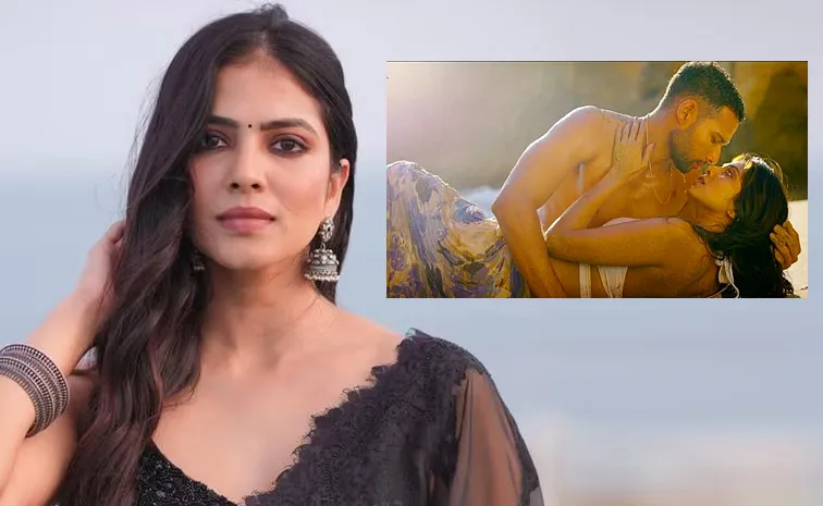 Malavika Mohanan Interesting Comments On Yudhra Intimate Scene