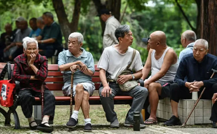 China to raise retirement age for first time since 1950s