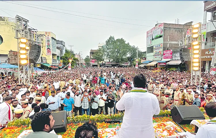 Deputy CM Bhatti Vikramarka on a visit to Pedpadalli district