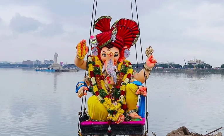 Ganesh immersion preparations in full swing in Hyderabad