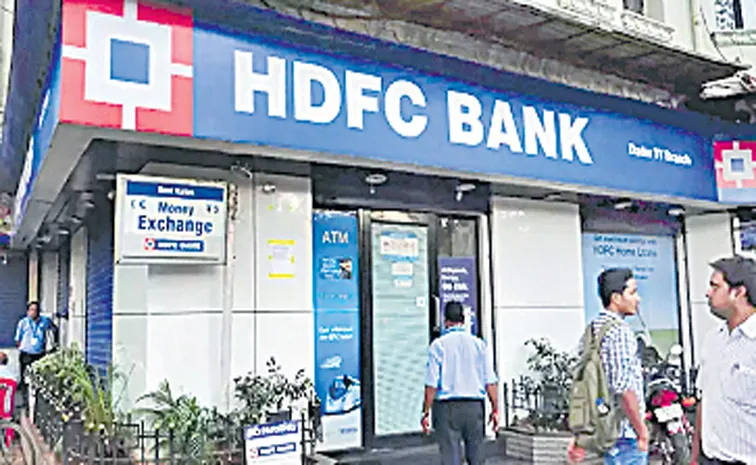 HDFC Bank aims to boost income of 5 lakh marginal farmers by 2025 under Parivartan