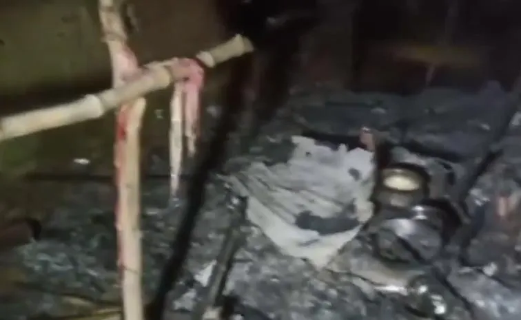 Miscreants Set House On Fire In Bihar Nawada