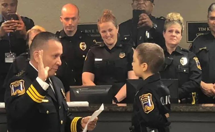 Brave Girl Honorary Freeport Officer Abigail Arias Story Goes Viral