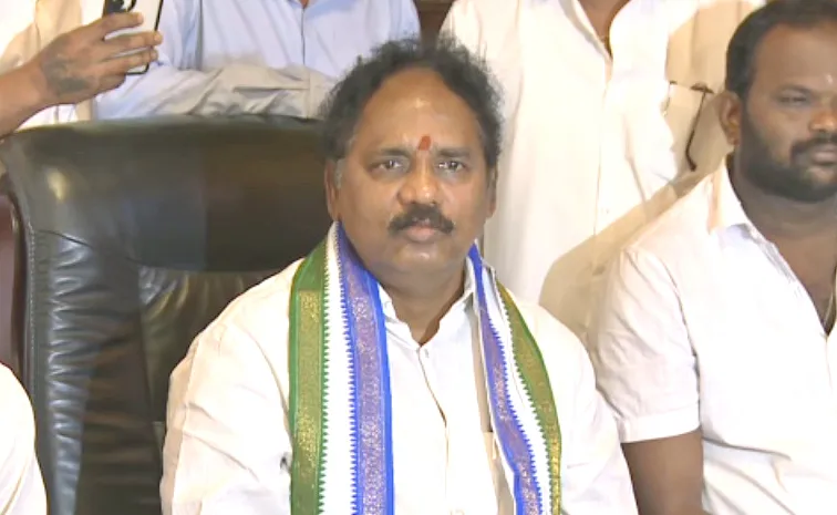 Vasupalli Ganesh Kumar Comments On Chandrababu