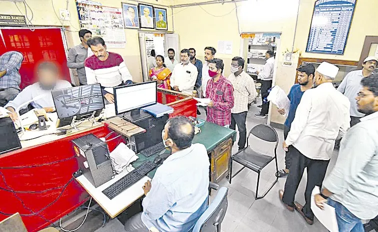 Transfers at will in Registration Department: Telangana