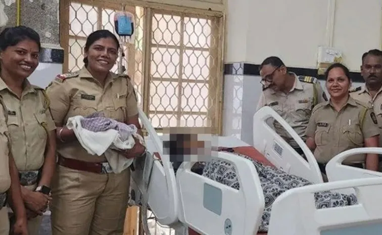 Mumbai Police came to the Fore Delivery of a Pregnant Woman