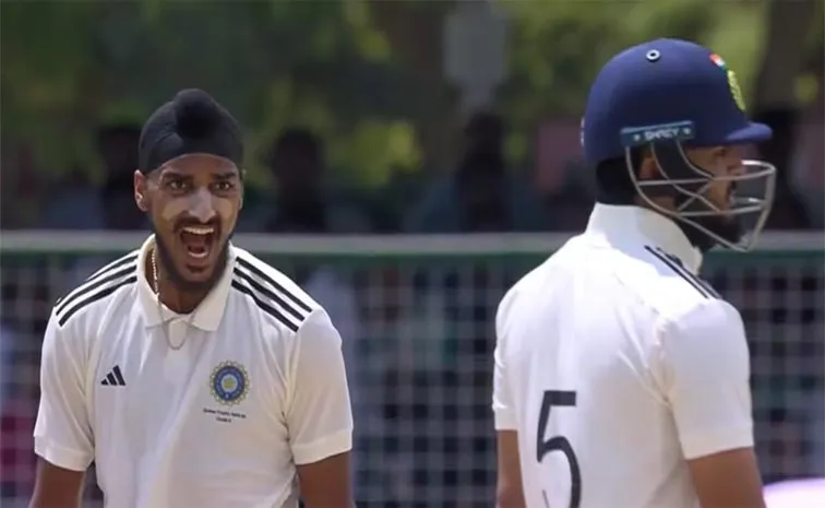 Duleep Trophy 2024: Arshdeep Singh Takes Five Wicket Haul, India D Beat India B By 257 Runs