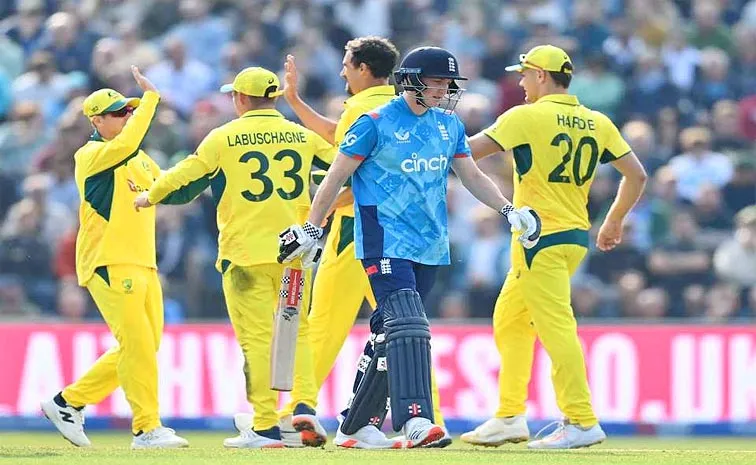 Australia beat England by 68 runs to take 2-0 series lead