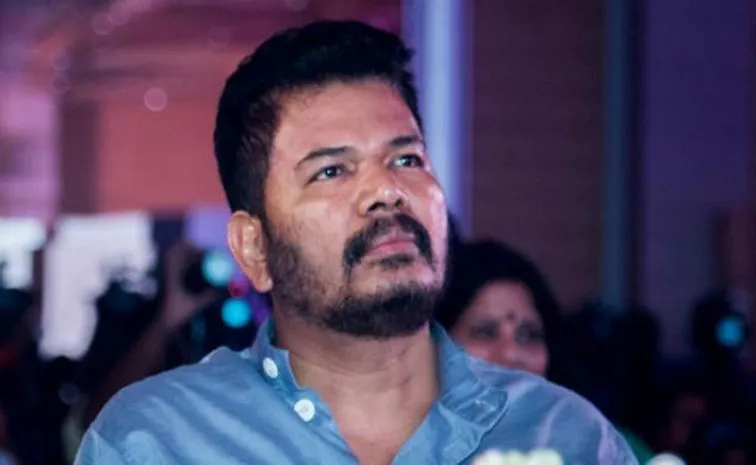 Director Shankar Serious about Copying Veerayuga Nayagan Velpari Novel Points