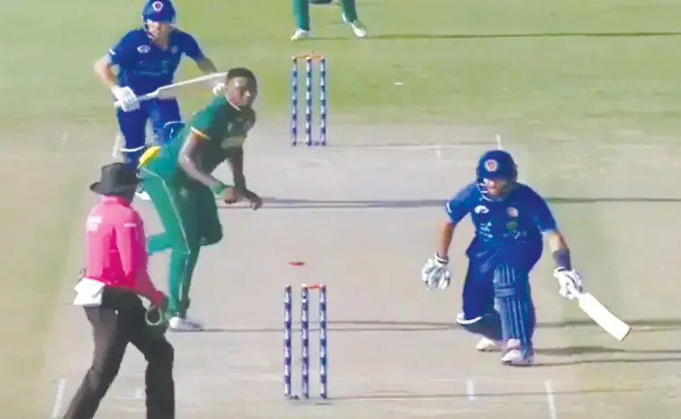 Afghanistan Batter Bizarre Dismissal vs South Africa Goes Viral