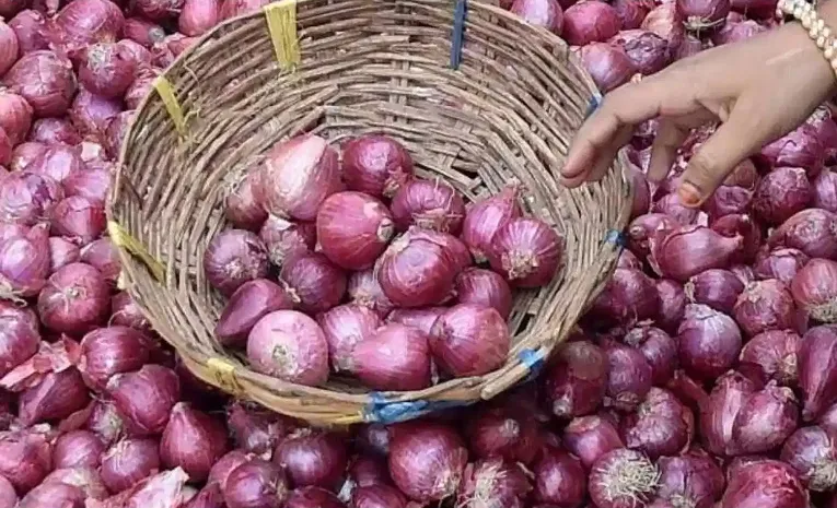 Onion Price Hike In Hyderabad