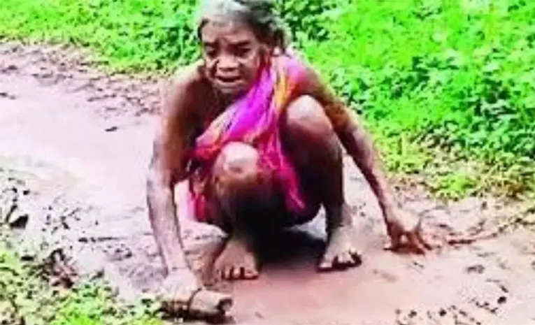 80-year-old woman made to crawl 2km to collect pension in Odisha