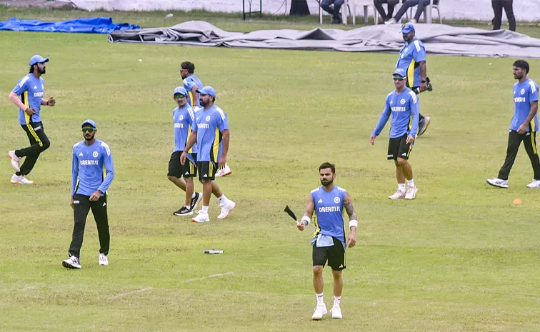 Team India Cricketers Busy In Practice Before Second Test Against Bangladesh