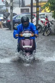 Imd Issues Yellow Alert For Mumbai3