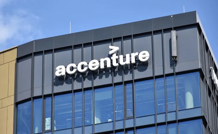 Accenture CEO says to hire more in India