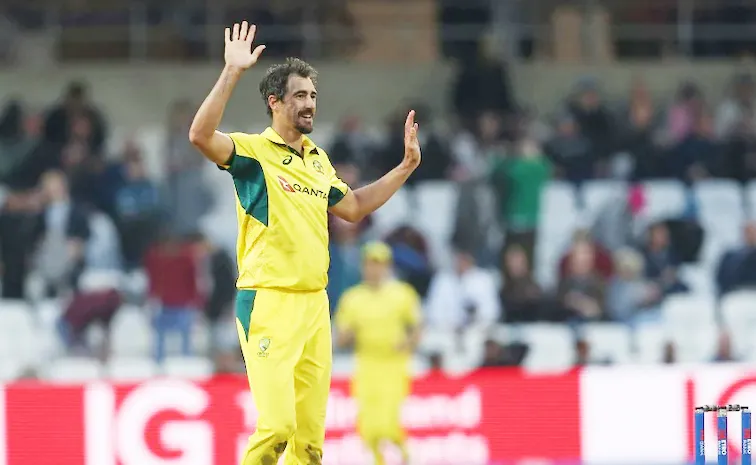 Eng Vs Aus: Mitchell Starc Given Nightmare By Livingstone Bags Worst Record