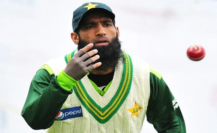 Mohammad Yousuf Quits Pakistan Selection Panel