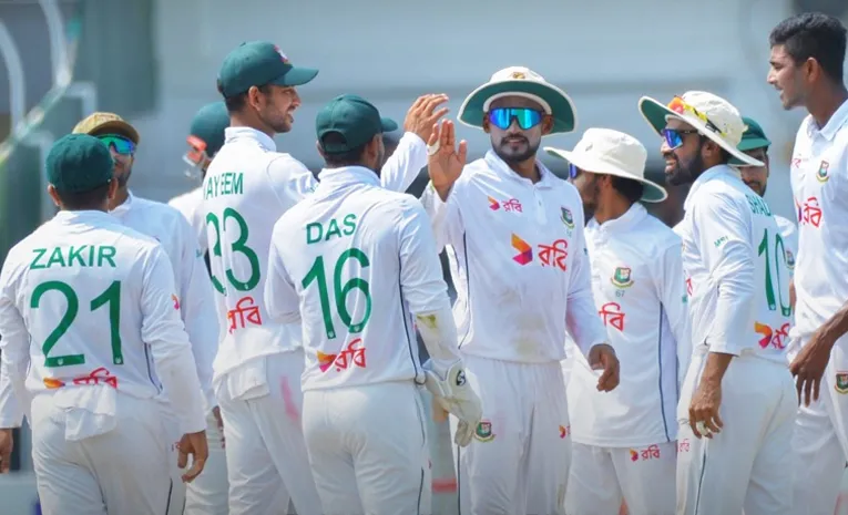 Bangladesh need 143 runs to win with 10 wickets remaining