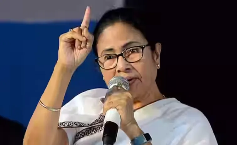 Mamata Banerjee slams on BJP over Unnao, Hathras incident in assembly