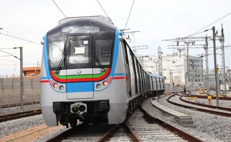 Hyderabad Metro Rail No More Free Parking At This Main Stations