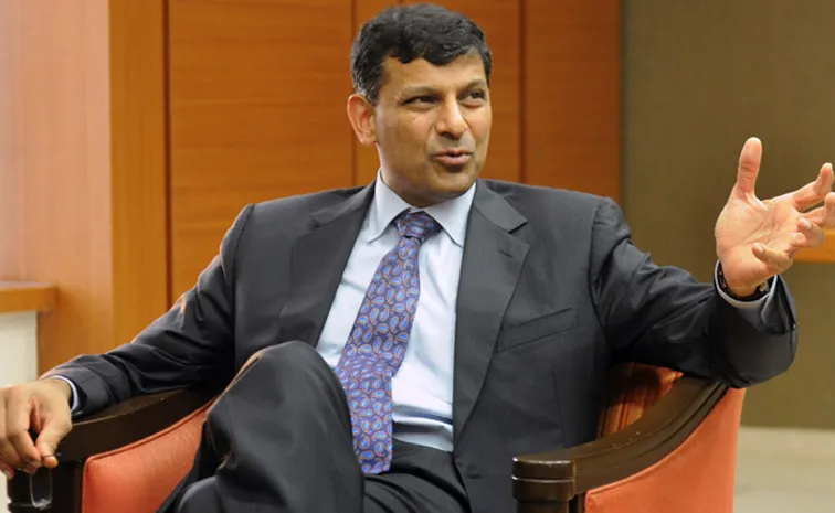 Govt Needs to Promote Industries For Jobs Says Raghuram Rajan