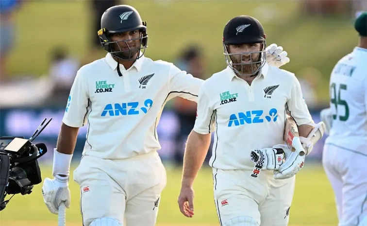 New Zealand arrives in Greater Noida to play historic Test match but not against India