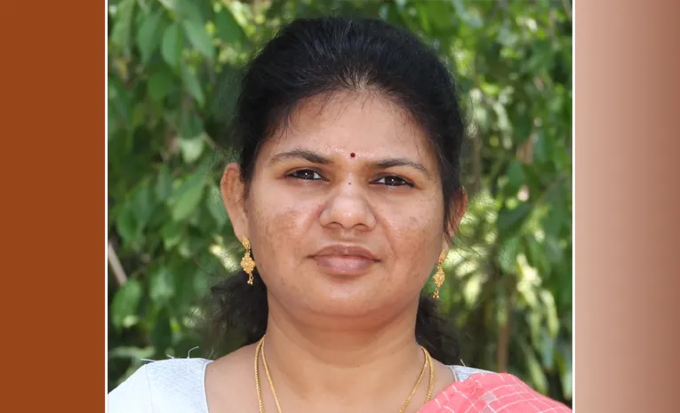 President Award to vanamala Swapna