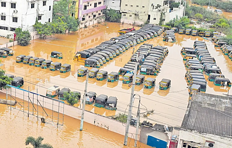 Autowallas stuck in flood