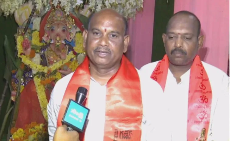 Kurnool District Ganesh Utsav Committee Angry On Vangalapudi Anitha