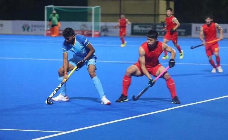 India begin campaign with a 3-0 win over China