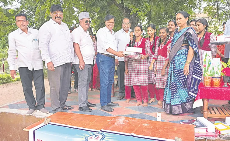 Advocate Sangishetty Babu Helps Students Of Government Schools