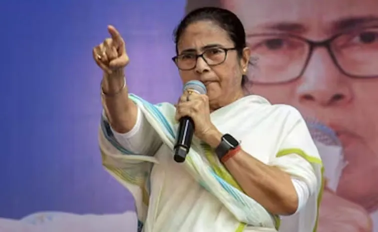 CM Mamata Banerjee denies offering money to doctor family its slander