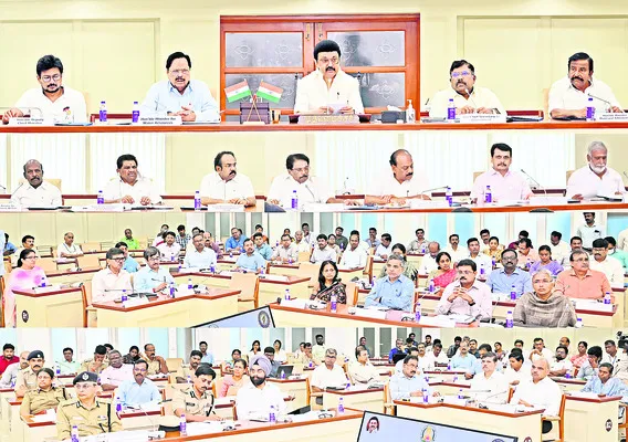 అధికారులు, మంత్రులతో సీఎం స్టాలిన్ సమావేశం