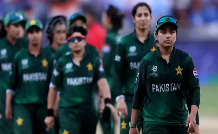 Womens T20 World Cup 2024: Pak Captain Fatima Sana To Return Home