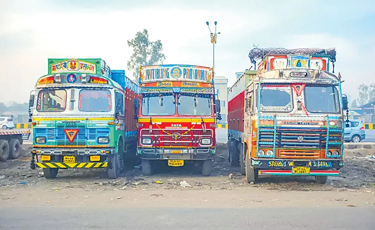 ICRA Estimates 11 Lakhs Old Commercial Vehicles in India Ready for Scrappage