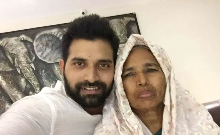 Jani Master Mother Suffered with Heart Stroke