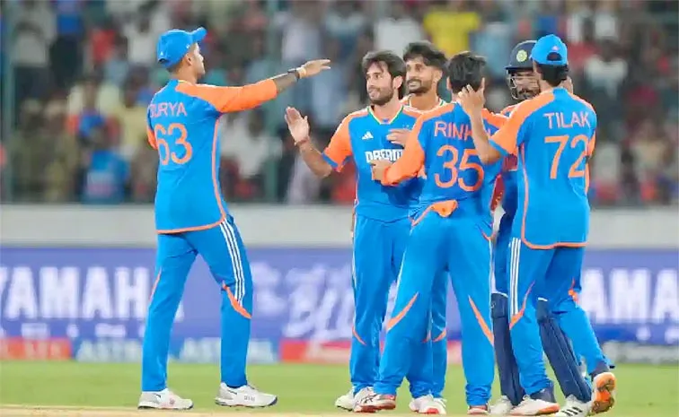 Boundaries galore as India smash second-highest T20I total